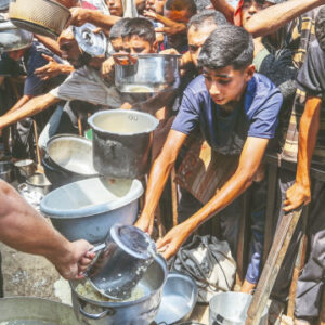 artik tek hayalleri bir parca yemek 9fbb3k42