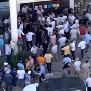 samsunda delege seciminde kavga F2Jt56j7