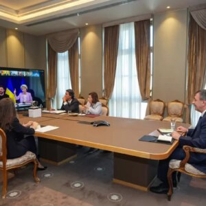 yilmaz turkiye baris icin her turlu katkiyi saglamaya hazir Y6VYqern