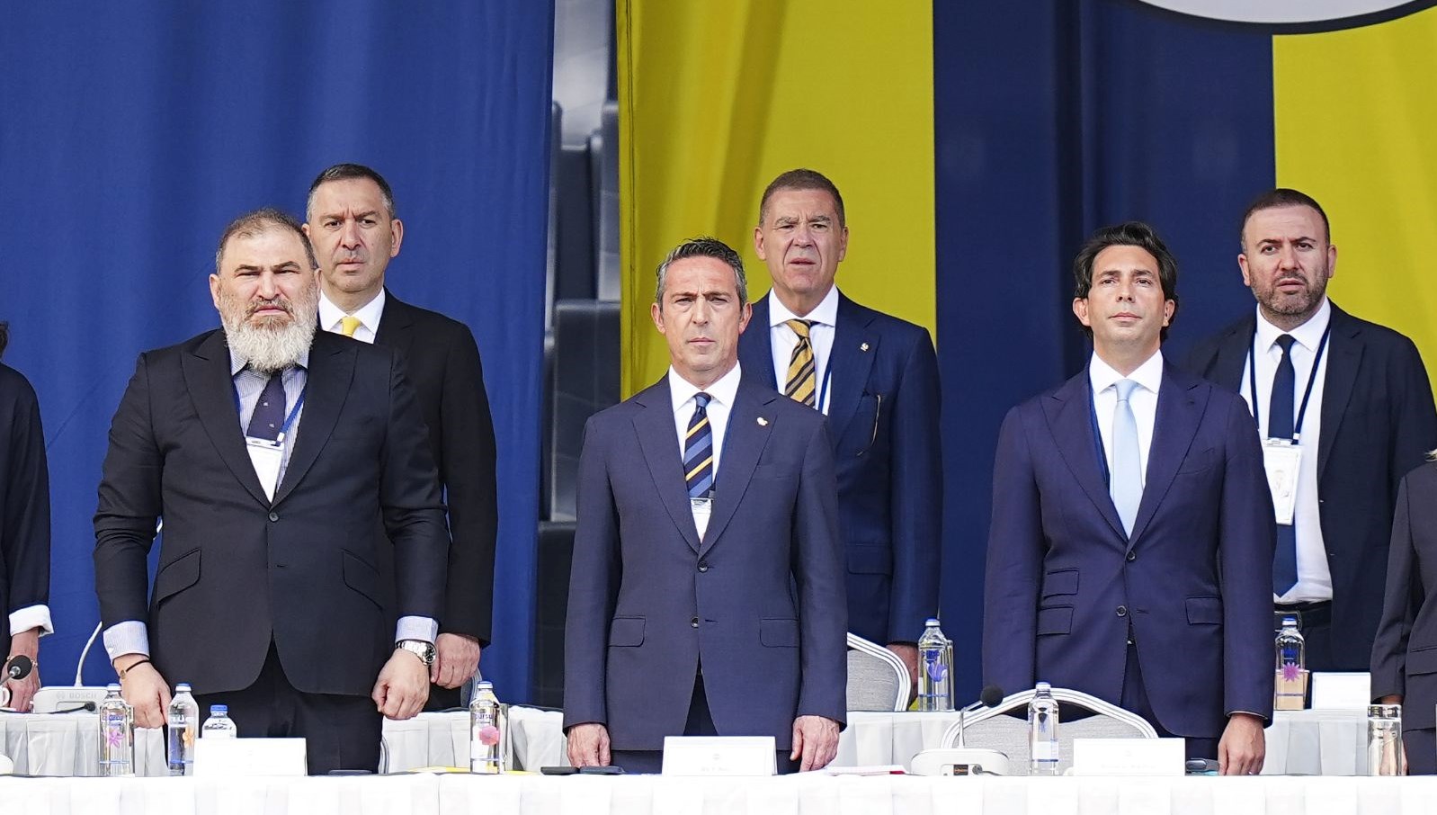 fenerbahcenin toplam borcu aciklandi v7cFCsgx