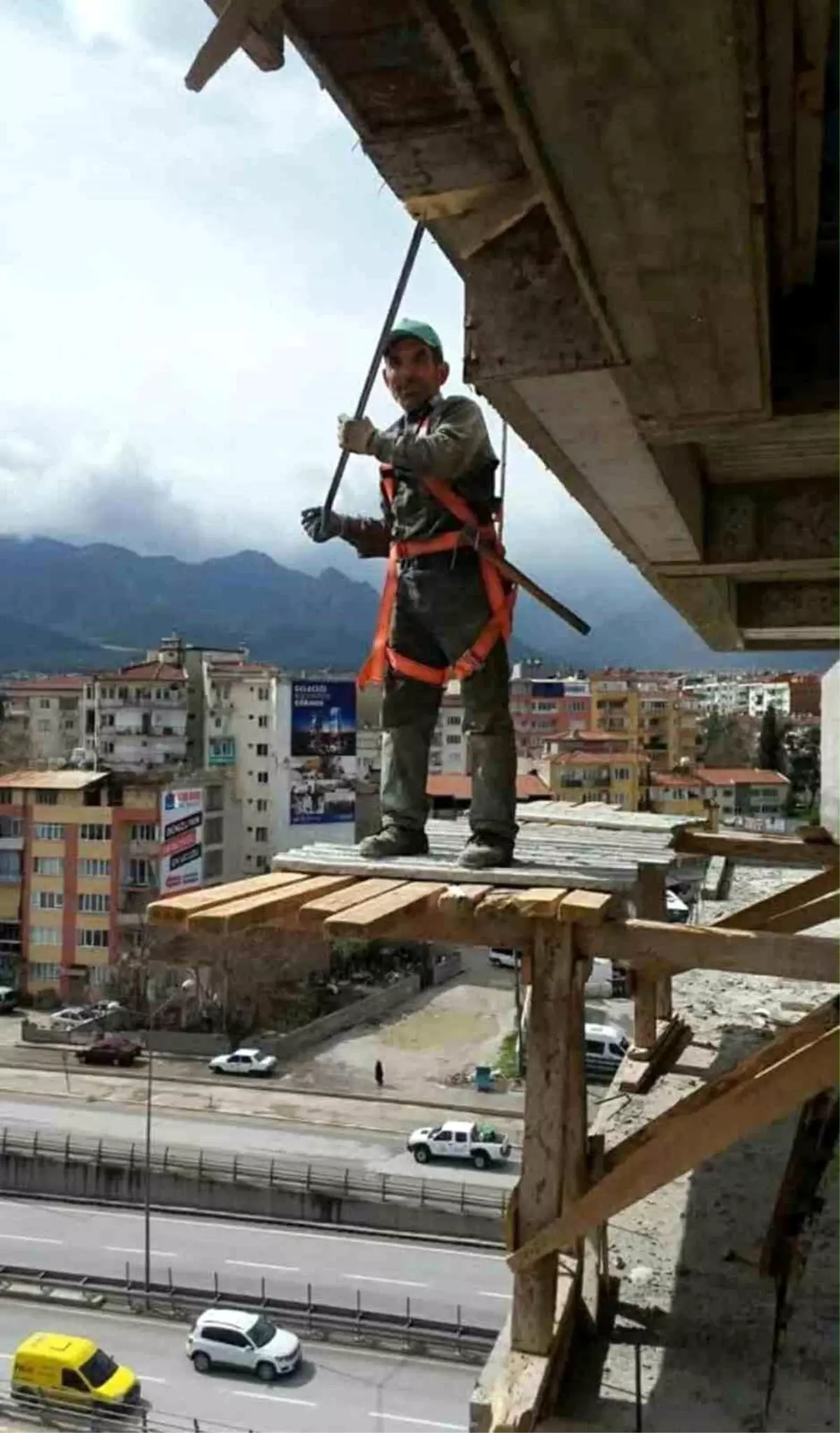 denizlide insaat iscisi duserek hayatini kaybetti jOzIW352.jpg