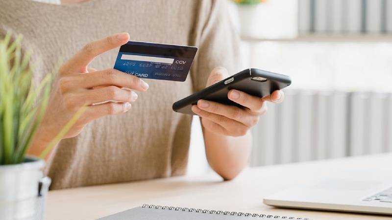 duzenli odemeler kart limitini dikkatli kullanmak kredi notu nasil artirilir rTE2pcH5.jpg