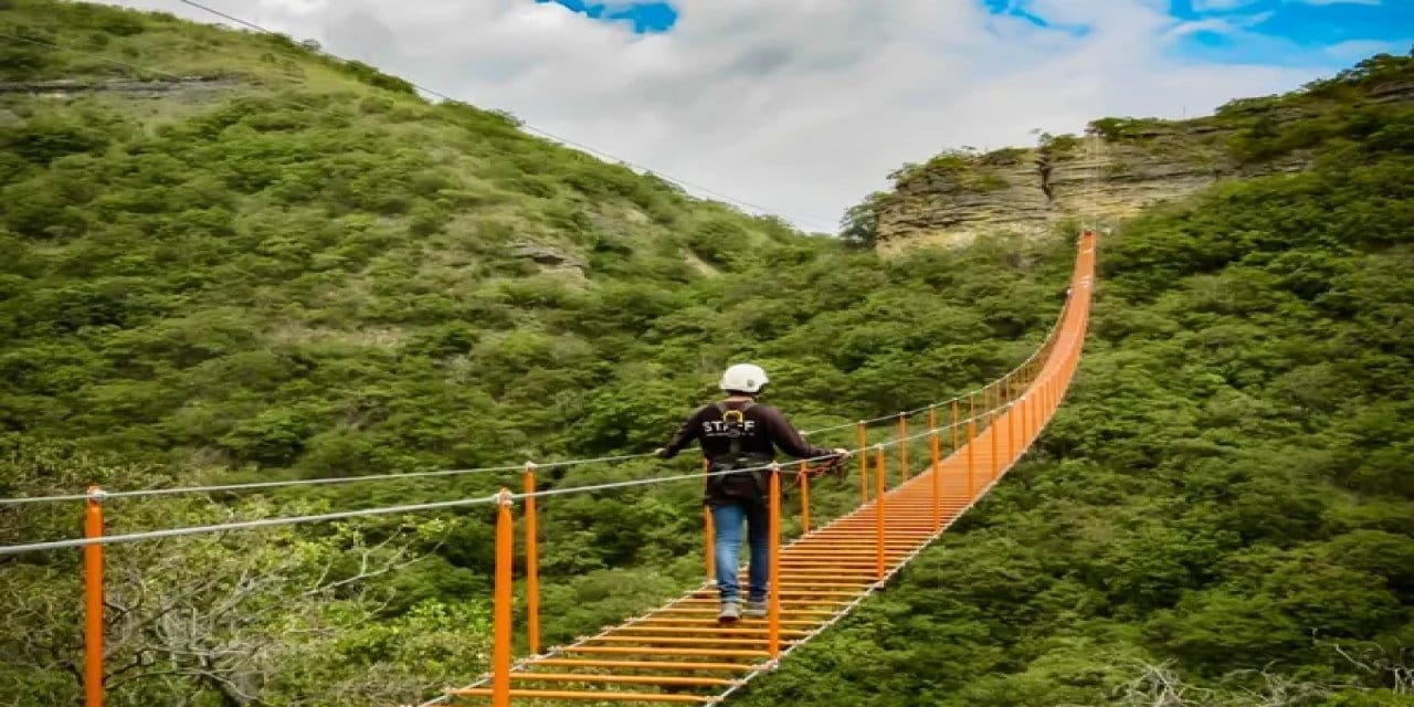 kolombiyada asma kopru turizmi donemi srRprT9E