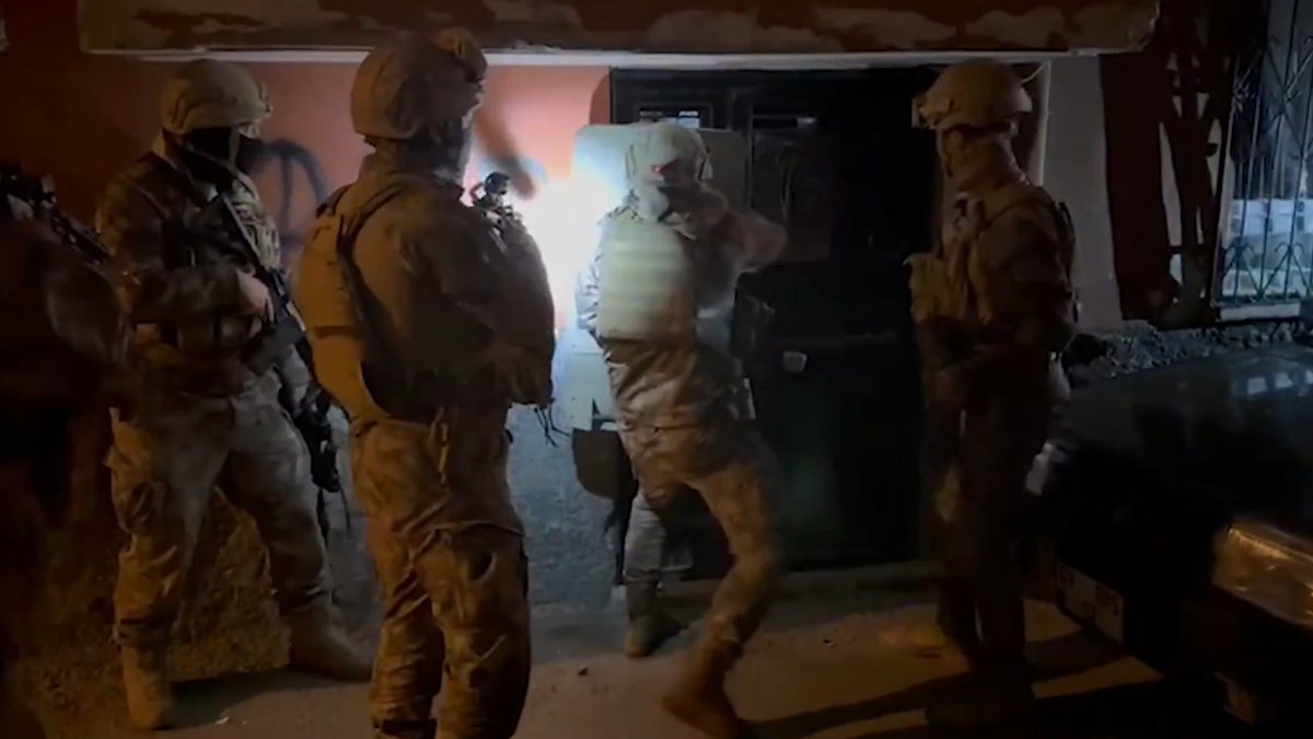 41 ilde kacakcilik operasyonu 135 supheli yakalandi eJulrsgL.jpg