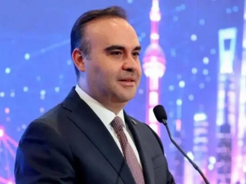 Turk bilim insanlari kuzey kutbundaki deniz buzu hattina ulasti Kcn2DPFn